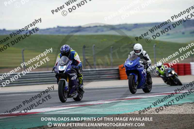 cadwell no limits trackday;cadwell park;cadwell park photographs;cadwell trackday photographs;enduro digital images;event digital images;eventdigitalimages;navarra;no limits trackdays;peter wileman photography;racing digital images;trackday digital images;trackday photos